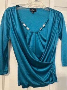 Teal necklace elegant blouse Sz S